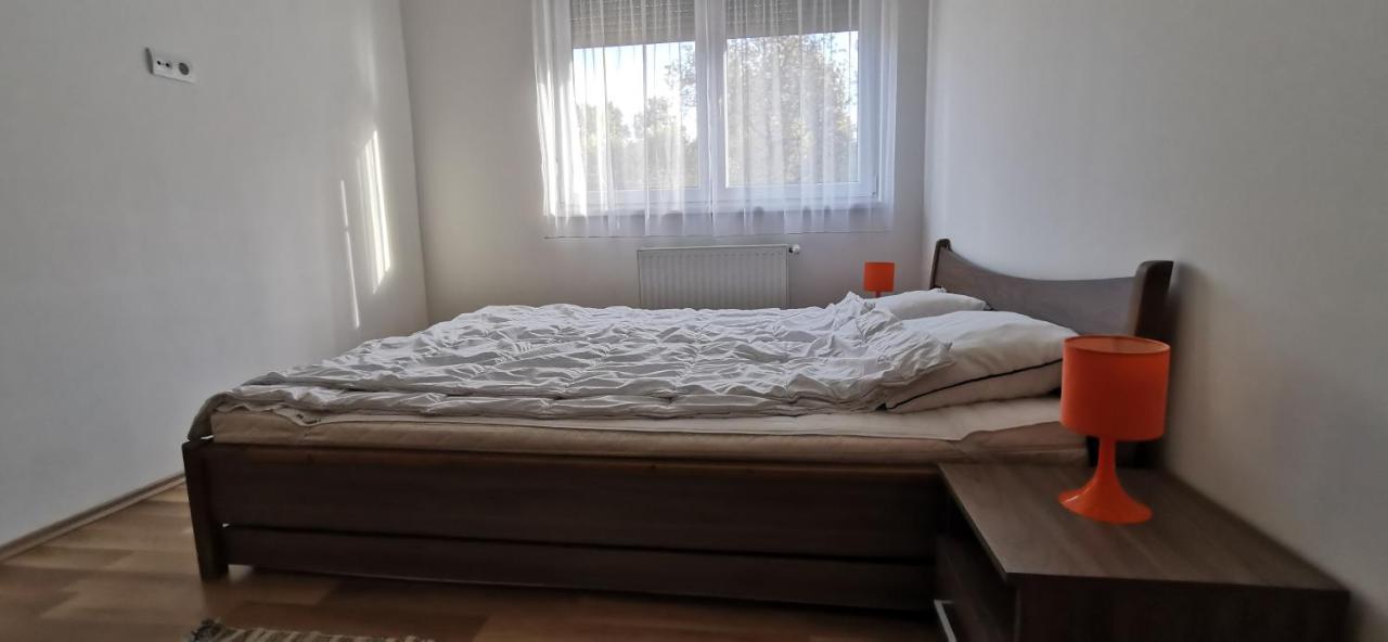 Apartmán Vivi Wellness Apartman Siófok Exteriér fotografie
